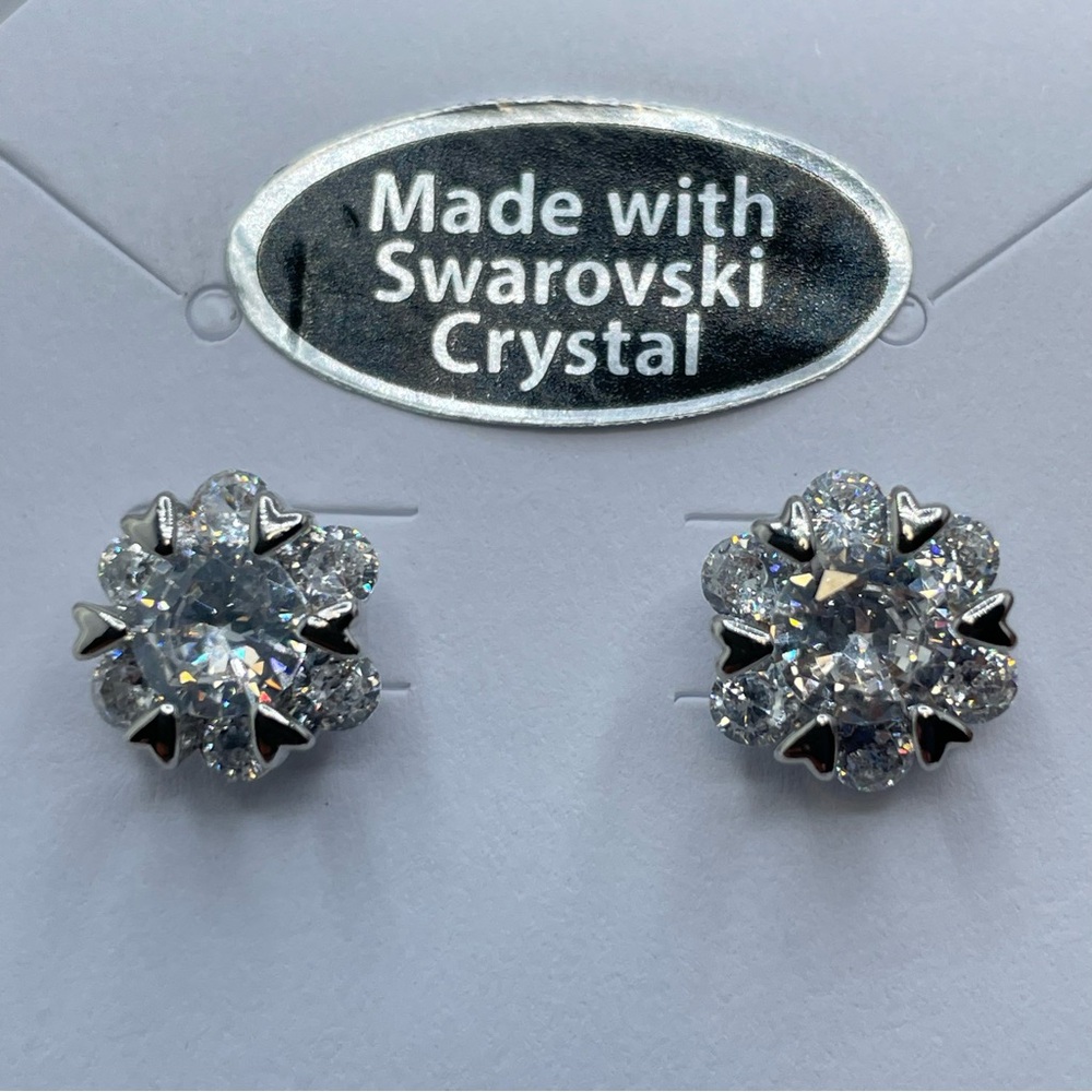 Swarovski Elements Diamond White Crystal Flower Stud Earrings Silver Halo